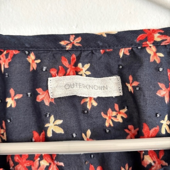 OUTERKNOWN Navy Blue Floral Button Up Long Sleeve Blouse Women’s Size Small - Picture 4 of 10
